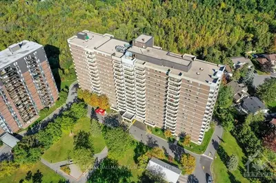 Condo Apartment in Alta Vista and Area