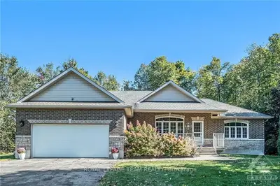 Detached in North Grenville