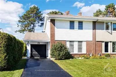 Semi-Detached in South of Baseline to Knoxdale