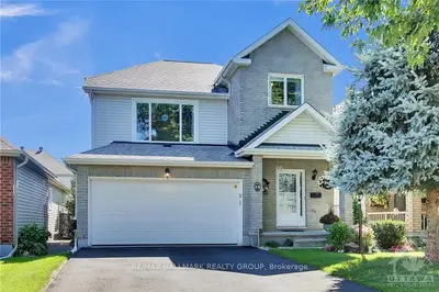 Detached in Barrhaven