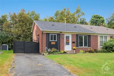 Semi-Detached in Carleton Place