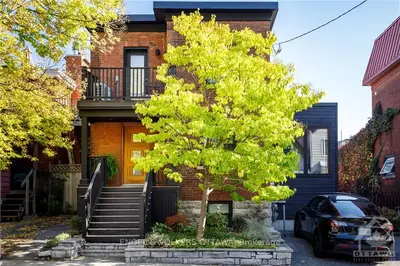 Detached in Ottawa Centre