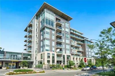 Condo Apartment in Glebe - Ottawa East and Area