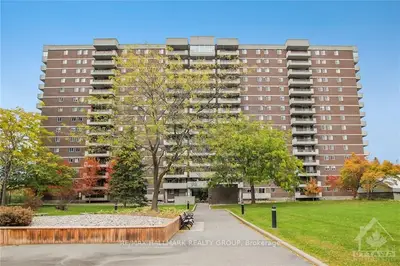 Condo Apartment in Alta Vista and Area