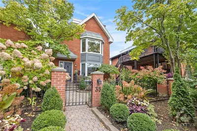 35 Charles Street, New Edinburgh - Lindenlea, On K1m 2e2