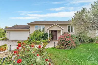 Detached in Greely - Metcalfe - Osgoode - Vernon and Area