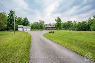 19791 Kenyon Concession 8 Road, North Glengarry, On K0c 1a0