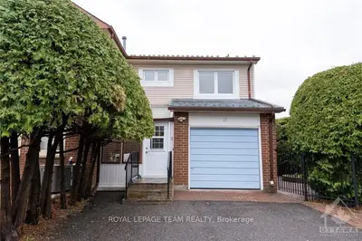 11 GREENBORO Crescent, Hunt Club - South Keys and Area, ON K1T 1W6
