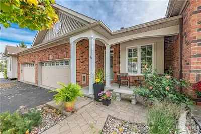 36 Morenz Terrace, Kanata, On K2k 3h1