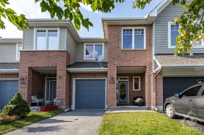 426 Rochefort Circle, Orleans - Cumberland And Area, On K4a 0m8