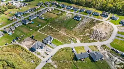 289 Roxanne Street, Clarence-rockland, On K0a 1n0