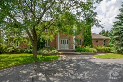180 St Pierre Road, Russell, On K0a 3h0