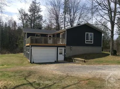 3339 Wolfgrove Road, Lanark Highlands, On K0g 1k0