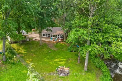 19l Moores Beach Road, Whitewater Region, On K8a 6w2