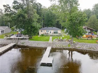 3044 Black Bay Lane Lane, Horton, On K7v 3z8