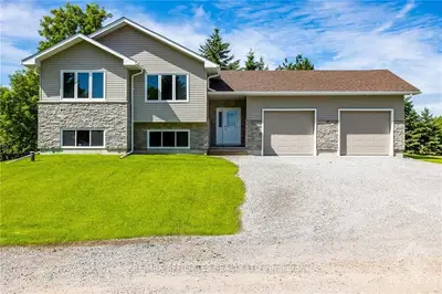 7 Centre Street, Elizabethtown-kitley, On K0g 1g0