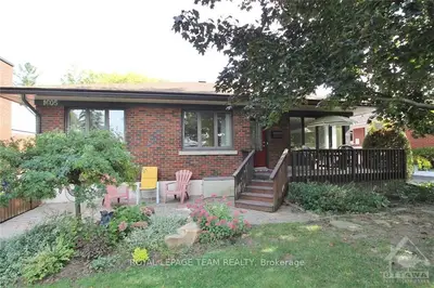 1605 Devon Street, Alta Vista And Area, On K1g 0s6