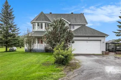 2196 Shanna Road, Carp - Huntley Ward, On K0a 1l0