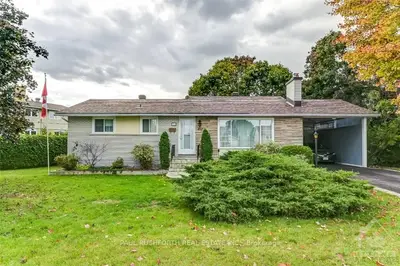 34 Aldercrest Drive, Meadowlands - Crestview And Area, On K2g 1r1