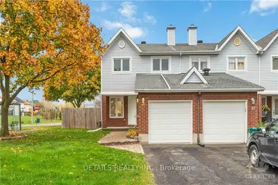 99 LANGSTROM Crescent, Hunt Club - South Keys and Area, ON K1G 5J6