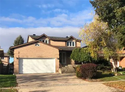 148 Beley Street, Brockville, On K6v 6v4