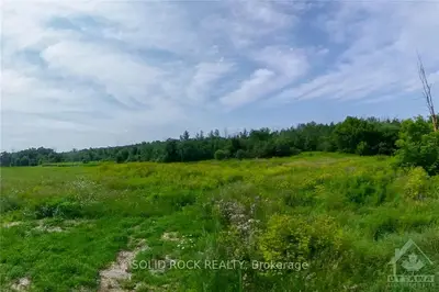 2004 Old Carp Road, Carp - Huntley Ward, On K0a 1l0