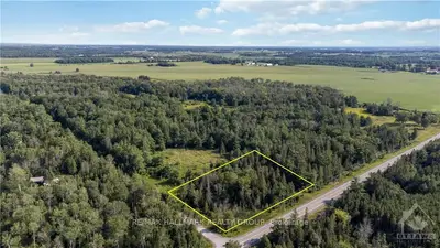 00 Homesteaders Road A, Carp - Dunrobin - Huntley - Fitzroy And Area, On K0a 1x0