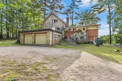 16 Lower Beverley Lake Road 5 Road, Rideau Lakes, On K0e 1g0