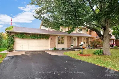 87 Beechfern Drive, Stittsville - Munster - Richmond, On K2s 1e3