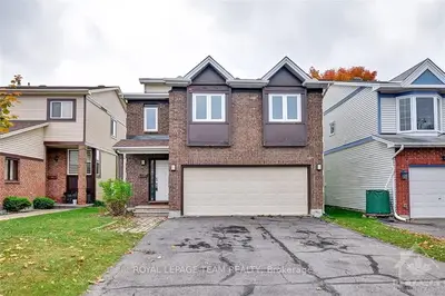 8 Rosegarden Crescent, Hunt Club - South Keys And Area, On K1t 3b2
