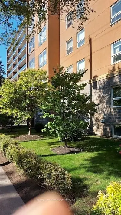 373 Laurier Avenue E 402, Lower Town - Sandy Hill, On K1n 8x6