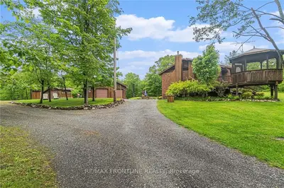 250 Lakewood Road, Tay Valley, On K7h 0c7