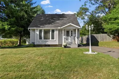 365 Morris Street, Pembroke, On K8a 2l7