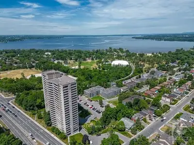 415 Greenview Avenue 1304, Britannia - Lincoln Heights And Area, On K2b 8g5