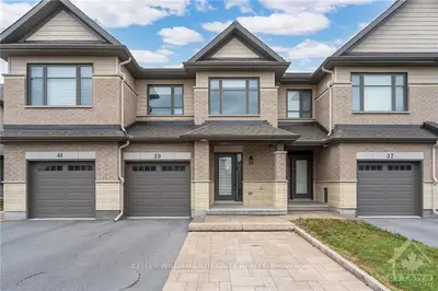 39 PORTER Street, Stittsville - Munster - Richmond, ON K2S 2L9