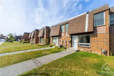 2276 Cotters Crescent, Hunt Club - Windsor Park Village And Area, On K1v 8y6