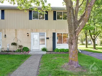 1512 BEAVERPOND Drive A, Cyrville - Carson Grove - Pineview, ON K1B 3R9