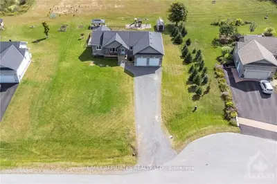 3493 Summerbreeze Drive, Greely - Metcalfe - Osgoode - Vernon And Area, On K0a 2w0