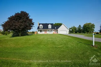14715 CONCESSION 10-11 Road, North Stormont, ON K0A 1R0