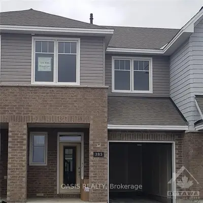 385 Barrett Farm Drive, Blossom Park - Airport And Area, On K1t 0y2