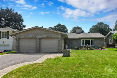 1896 Louisiana Avenue, Alta Vista And Area, On K1h 6v1