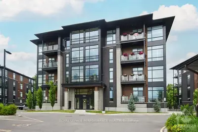 110 Cortile 202, Blossom Park - Airport And Area, On K1v 2s8