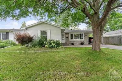 2135 Blue Jay Crescent, Beacon Hill North - South And Area, On K1j 6a9