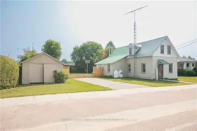 75 Dunn Street, Madawaska Valley, On K0j 1b0