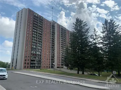 665 BATHGATE Drive 2111, Overbrook - Castleheights and Area, ON K1K 3Y4