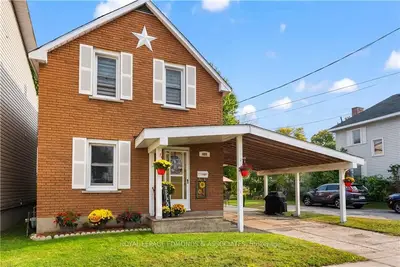 409 Trafalgar Road, Pembroke, On K8a 5b3