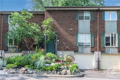 111 Beachview, Billings Bridge - Riverside Park And Area, On, K1v 1m7