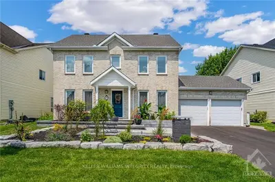 29 Basford Crescent, Stittsville - Munster - Richmond, On K2s 1g7