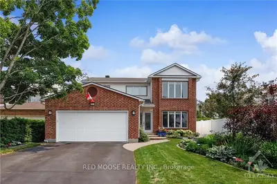 1207 New Yorker Court, Blossom Park - Airport And Area, On K1t 2s3