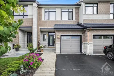 228 Southbridge Street, Blossom Park - Airport And Area, On K4m 0c5